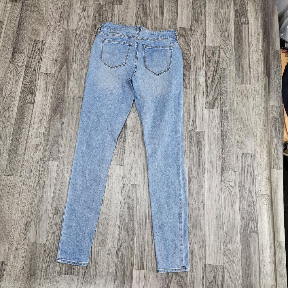 Old Navy Jeans Womens 4 Long Light Wash Rockstar Super Skinny Denim Stretch - Picture 2 of 10